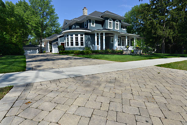 Best Affordable Driveway Pavers  in Bloomingdale, IL